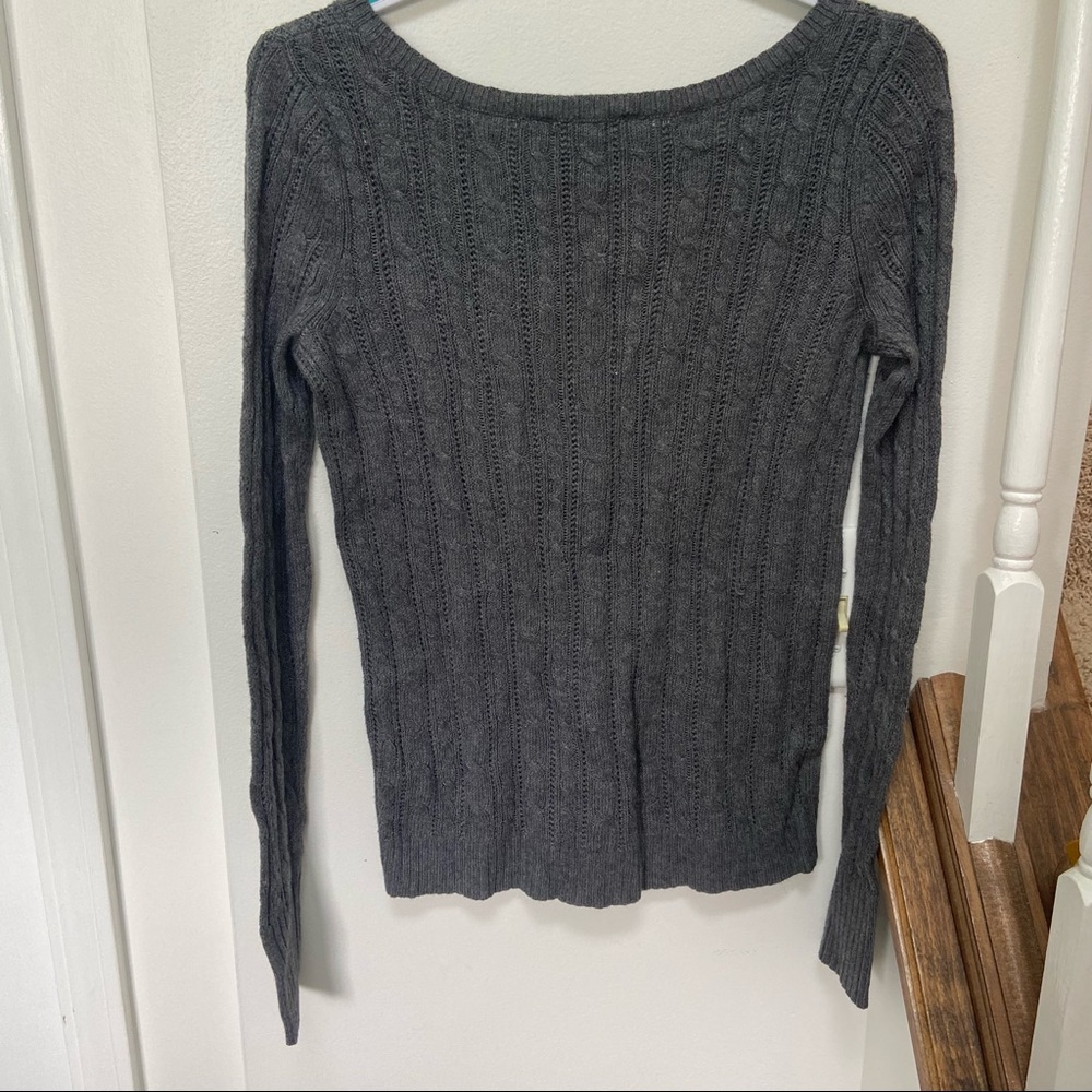 American Eagle Sweater - Picture 5 of 6
